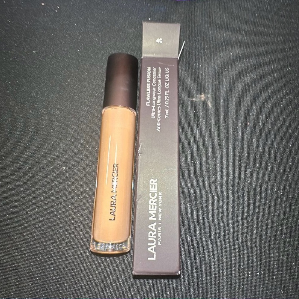 Laura Mercier Flawless Fusion Concealer - Tan 4c